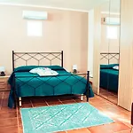 The Vineyards Bed & Breakfast 3*