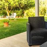 The Vineyards Bed & Breakfast 3*