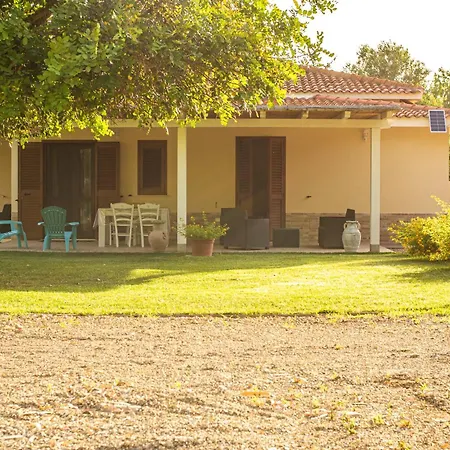 The Vineyards 3*