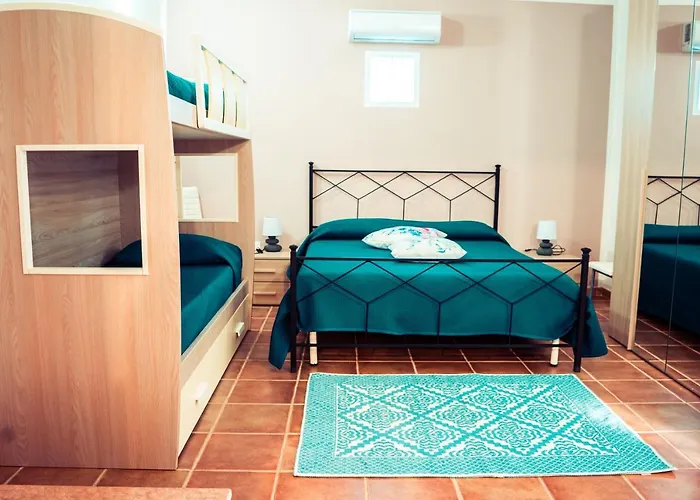 The Vineyards Bed & Breakfast 3*